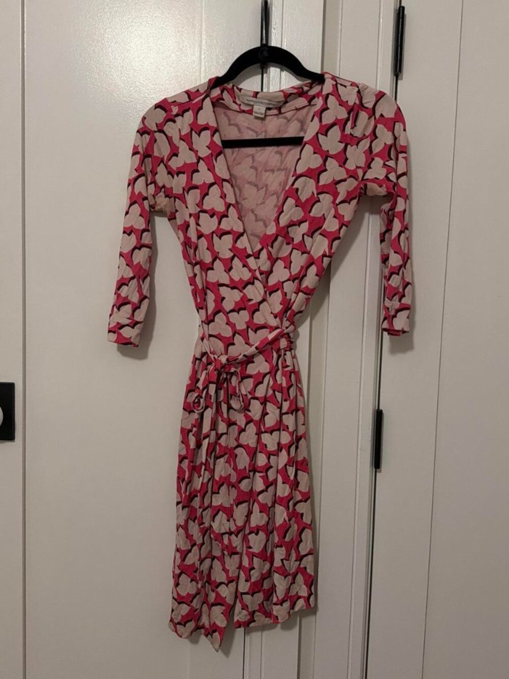 Pink & white floral print wrap dress